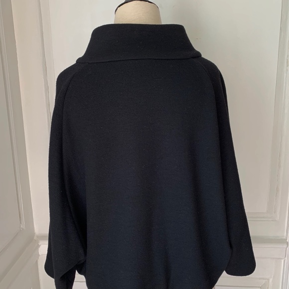 Jacket - Picture 2 of 4